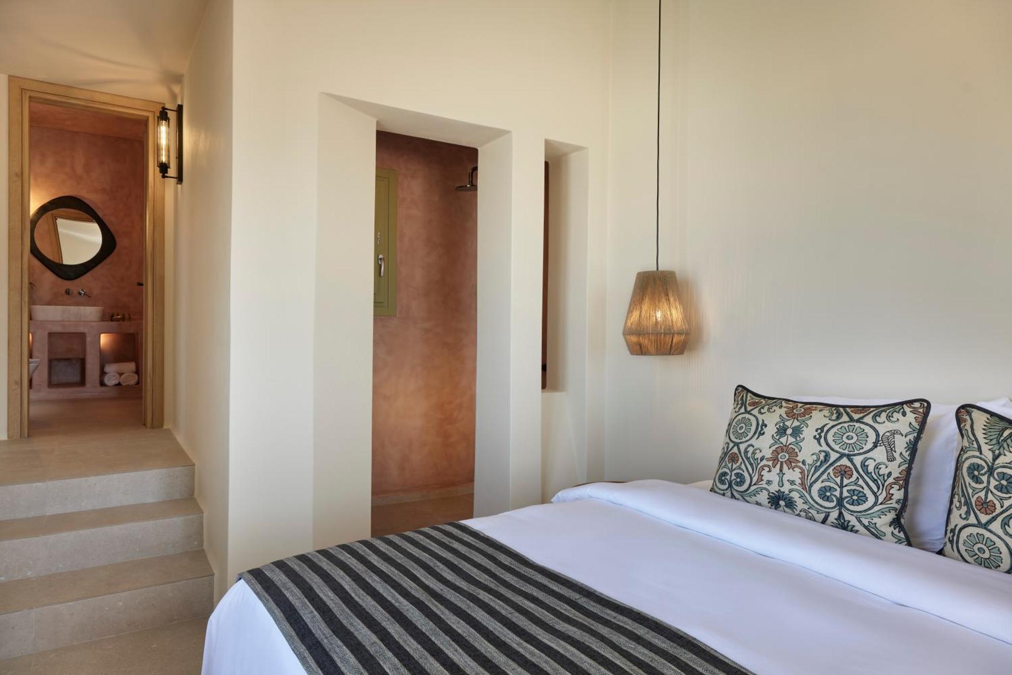 Aeon Suites - Adults Only Pýrgos Esterno foto